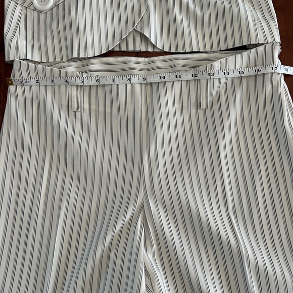 Vintage 90’s Gabriella Skye White & Black Striped Women's Pantsuit Size 10 - Picture 9 of 16